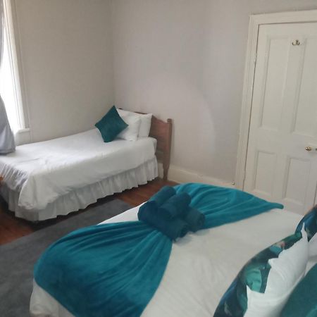 Bun Clody Manor - Guest House & Coffee Shop Hanover Ngoại thất bức ảnh