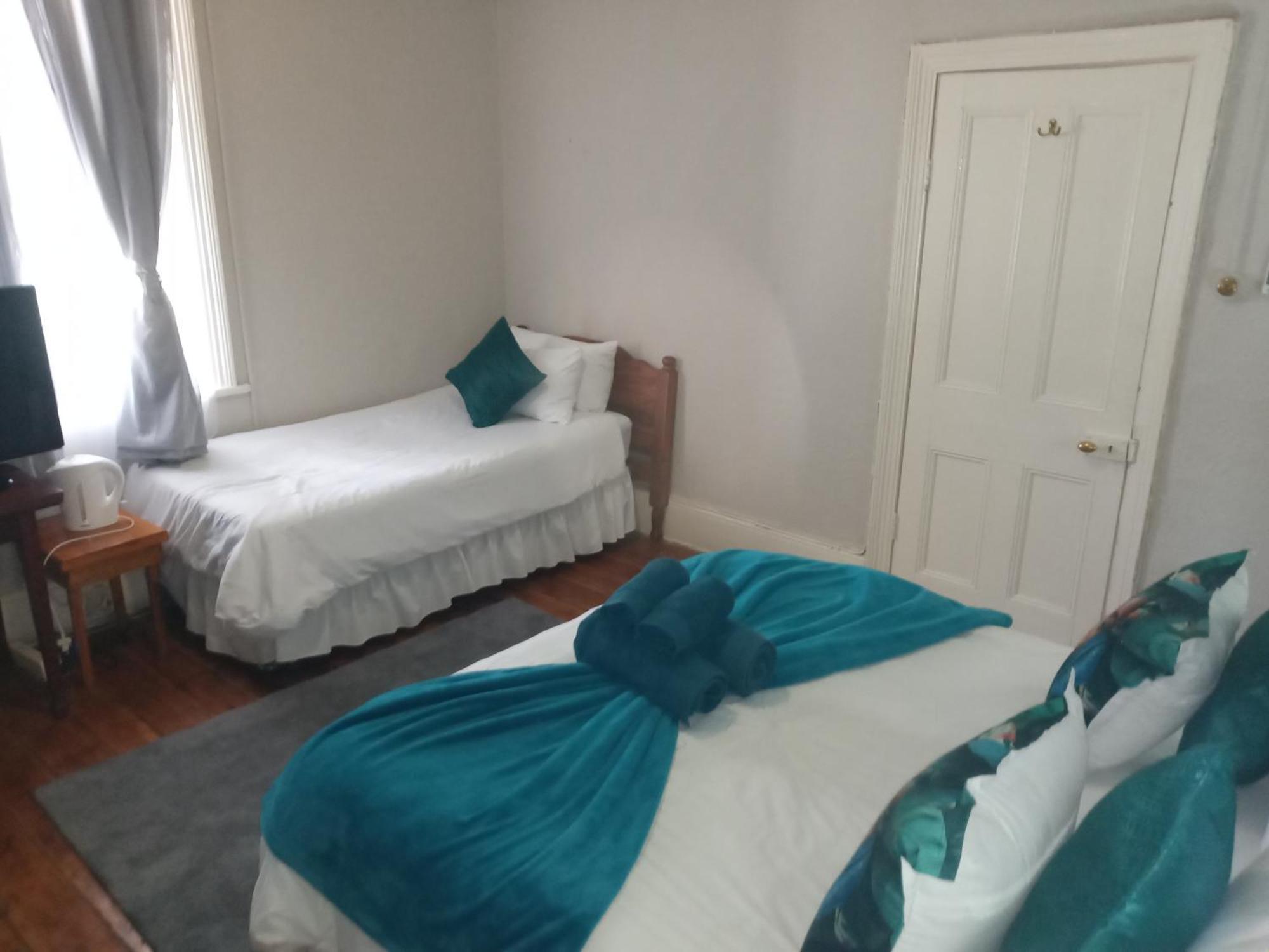 Bun Clody Manor - Guest House & Coffee Shop Hanover Ngoại thất bức ảnh